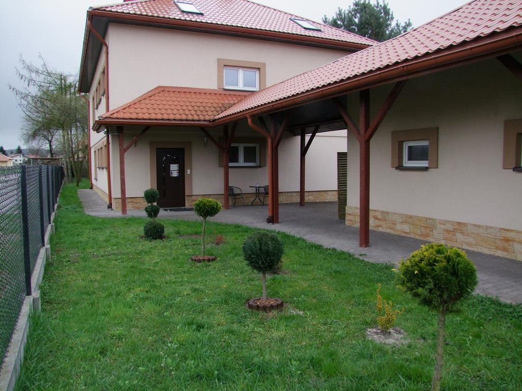 Warnenczyka 85A Bezplatny Parking, Faktura, Prywatna Lazienka, Klimatyzacja Rzeszów Εξωτερικό φωτογραφία