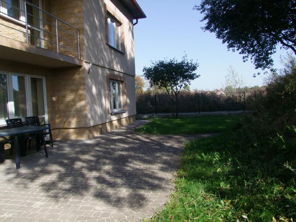 Warnenczyka 85A Bezplatny Parking, Faktura, Prywatna Lazienka, Klimatyzacja Rzeszów Εξωτερικό φωτογραφία